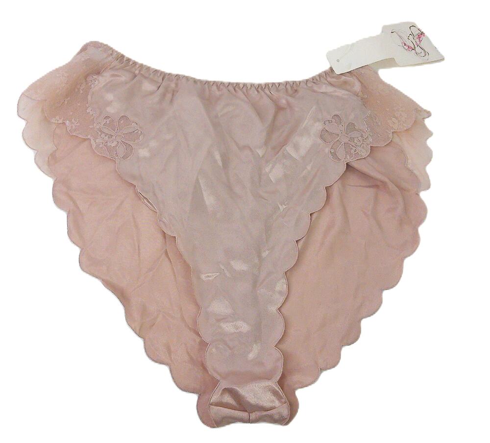 Vintage Barbizon Ruffle Panties Bloomers Tap Pants Size Medium Deadstock READ